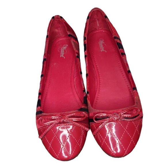 Wanted Shoes - Wanted Women's Red Patent Ballet flats Size 9.5